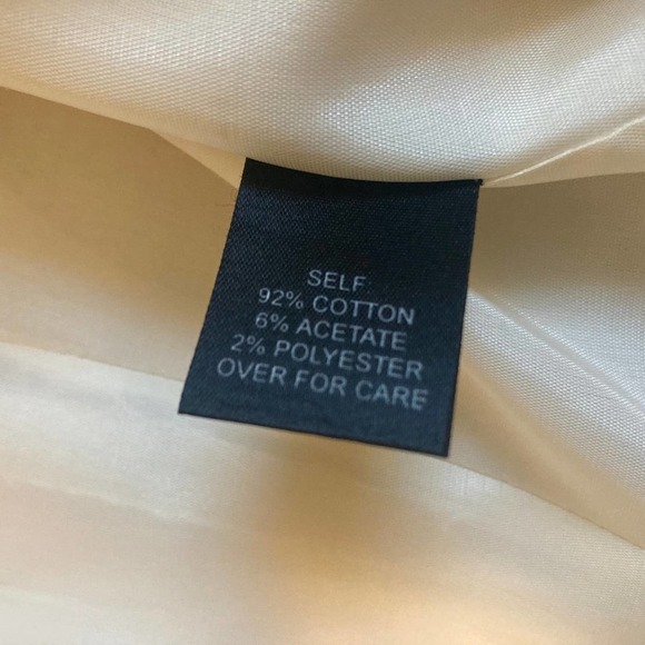 Carmen Marc Valvo Collection Ivory/White and Gold Floral Jacket - Size 8 - Picture 6 of 6